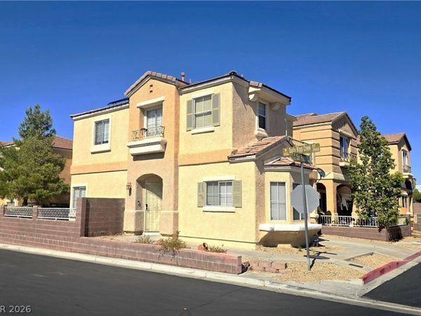 10520 Sun Palace Court, Las Vegas, NV 89129
