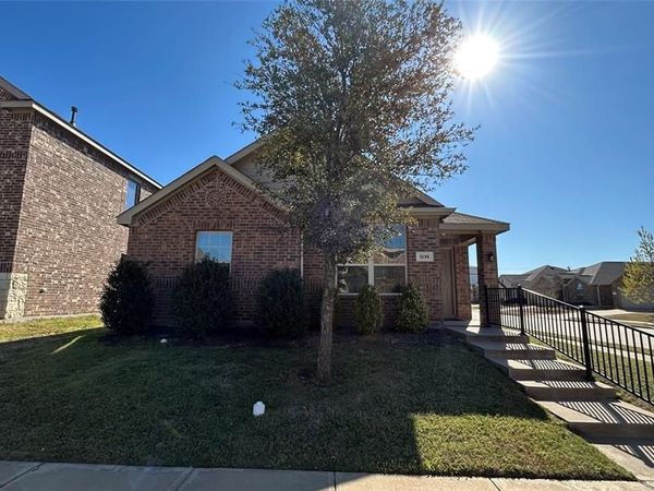 1235 Acmite Avenue, Cross Roads, TX 76227