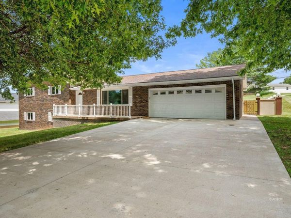 76 Debbie Drive , Gallipolis, OH 45631
