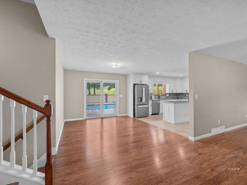 76 Debbie Drive , Gallipolis, OH 45631 Photo 17