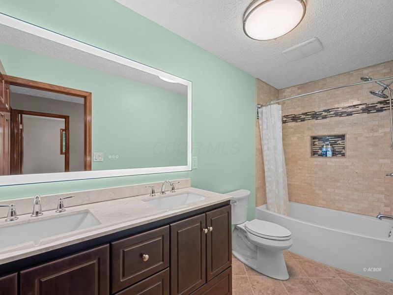 76 Debbie Drive , Gallipolis, OH 45631 Photo 22
