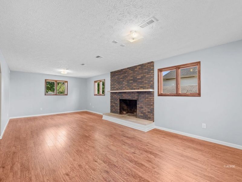 76 Debbie Drive , Gallipolis, OH 45631 Photo 24