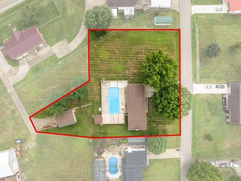 76 Debbie Drive , Gallipolis, OH 45631 Photo 4