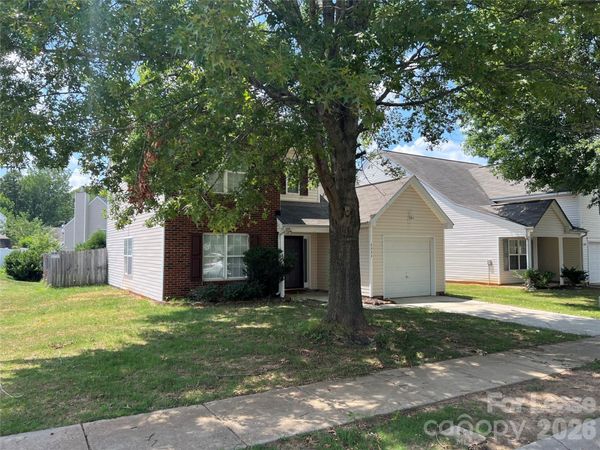 1111 Delander Lane , Charlotte, NC 28214