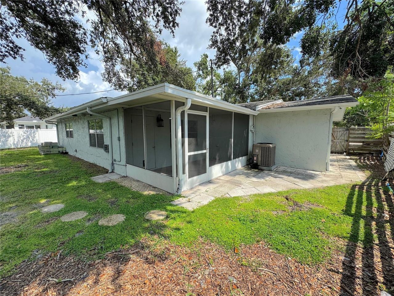 3883 Hawkeye Circle , Sarasota, FL 34232 Photo