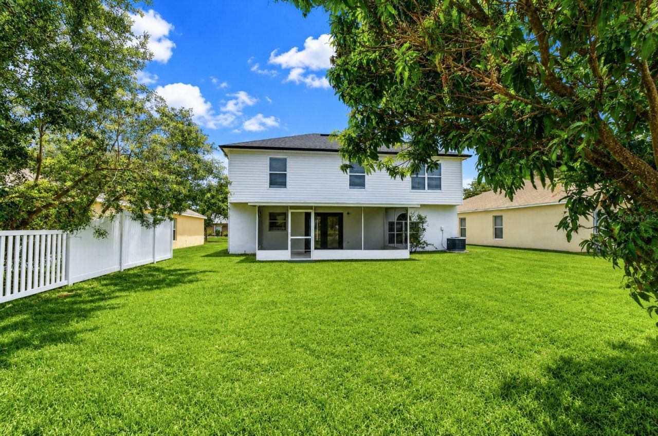 12928 Kings Lake Drive, Gibsonton, FL 33534 Photo