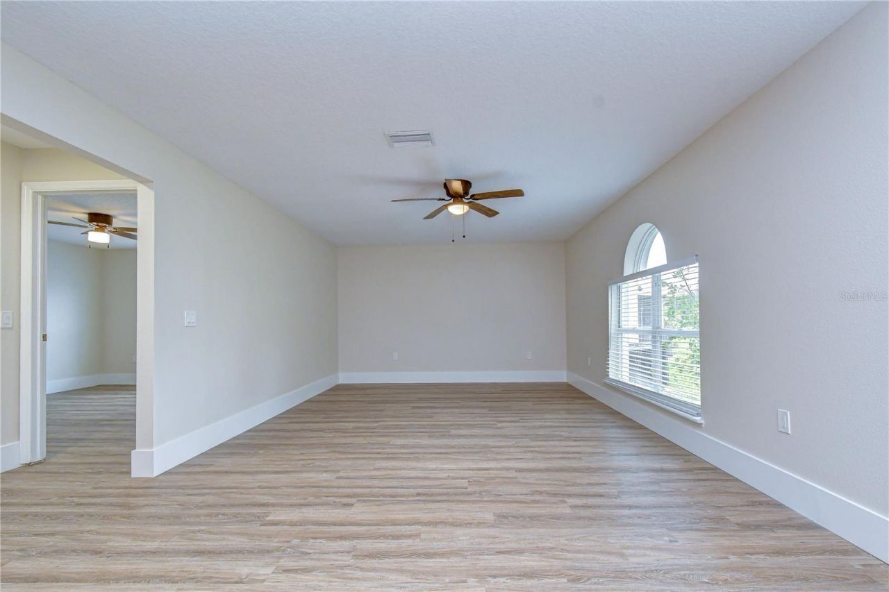 12928 Kings Lake Drive, Gibsonton, FL 33534 Photo