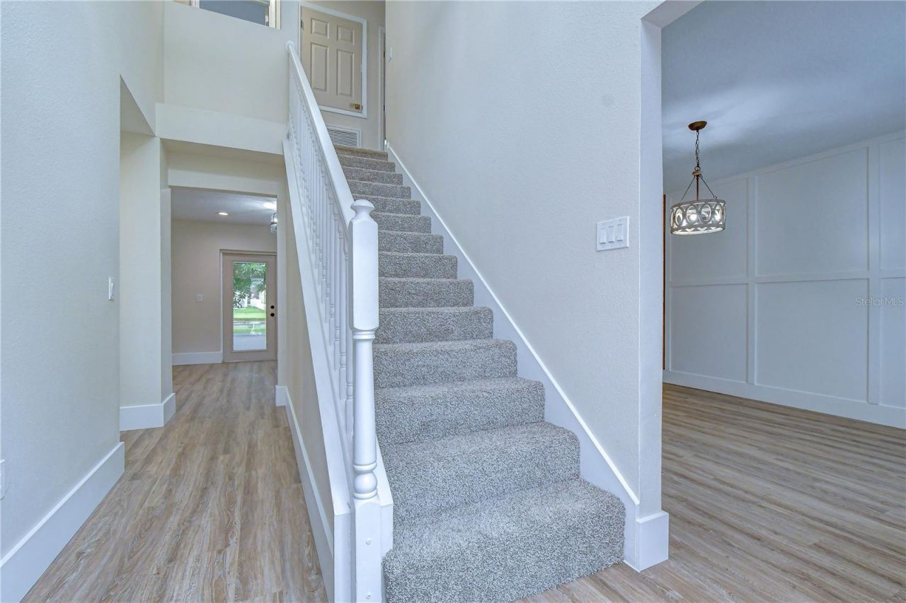 12928 Kings Lake Drive, Gibsonton, FL 33534 Photo