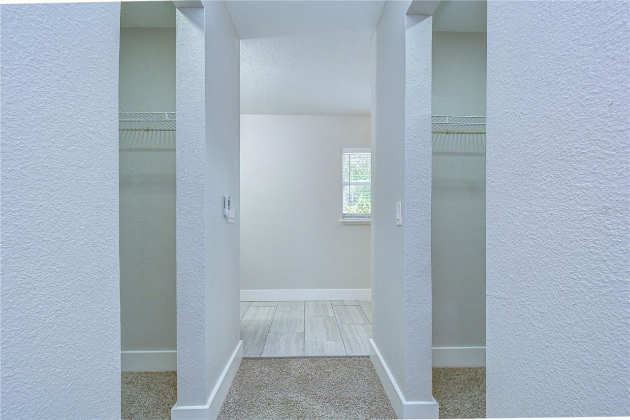12928 Kings Lake Drive, Gibsonton, FL 33534 Photo