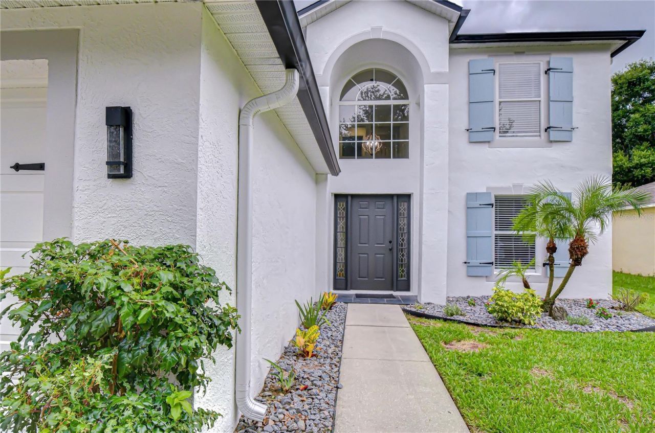 12928 Kings Lake Drive, Gibsonton, FL 33534 Photo