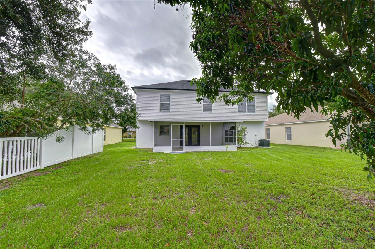 12928 Kings Lake Drive, Gibsonton, FL 33534 Photo