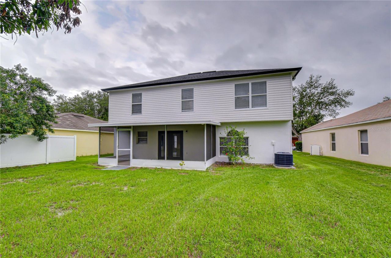 12928 Kings Lake Drive, Gibsonton, FL 33534 Photo