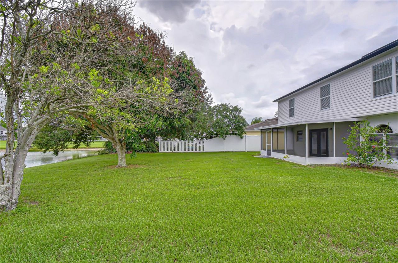 12928 Kings Lake Drive, Gibsonton, FL 33534 Photo
