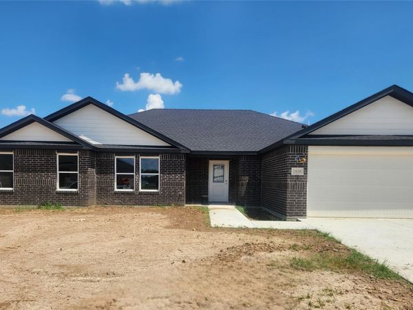 1838 Topaz Road , Pryor, OK 74361