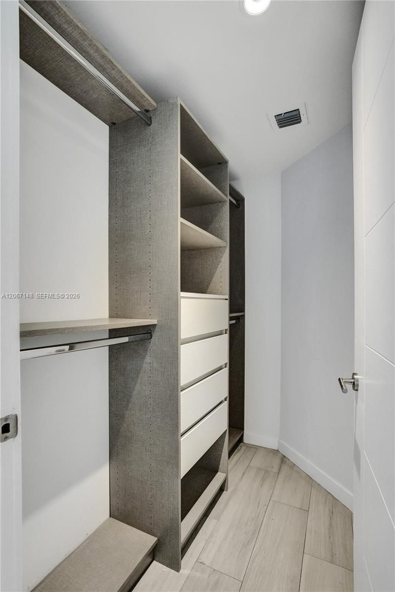 1010 SW 2nd Ave , Unit 1708, Miami, FL 33130 Photo