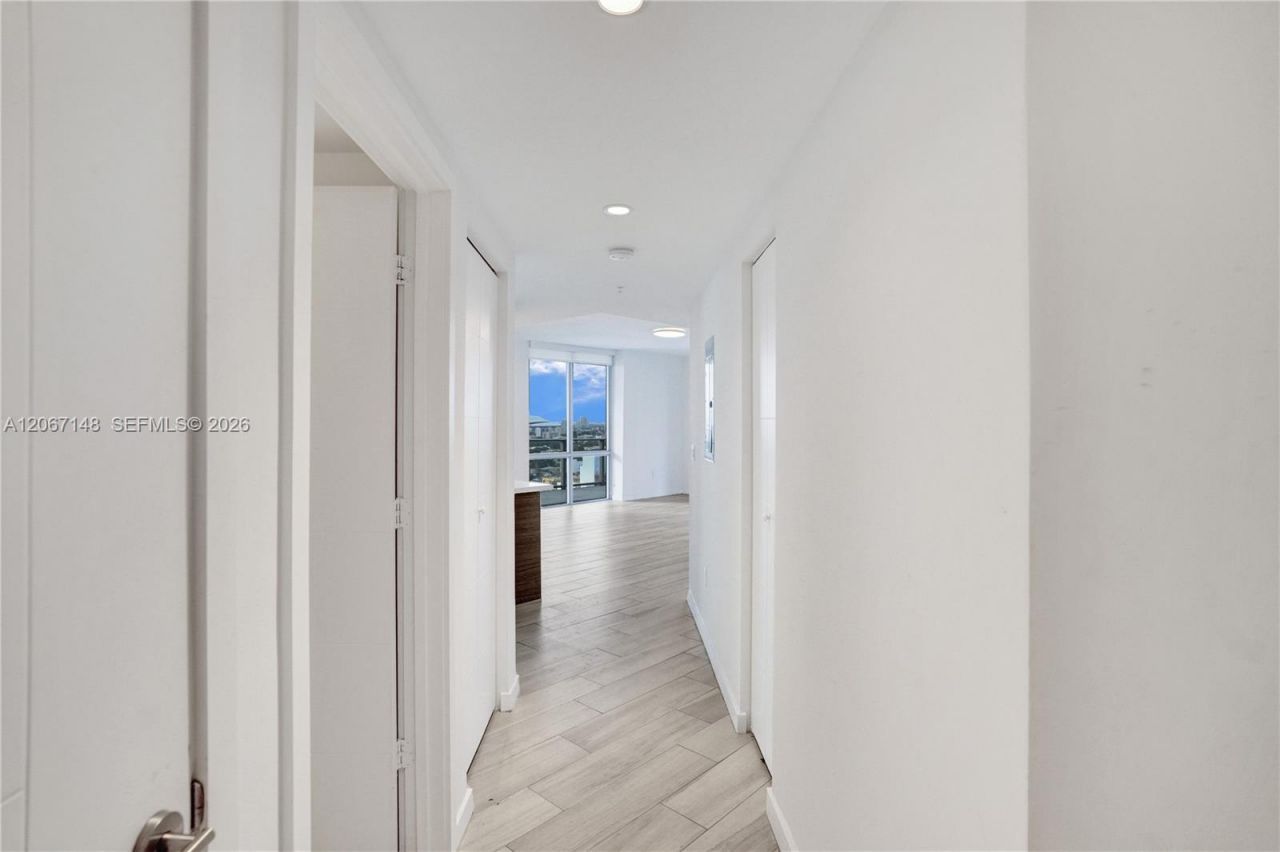1010 SW 2nd Ave , Unit 1708, Miami, FL 33130 Photo