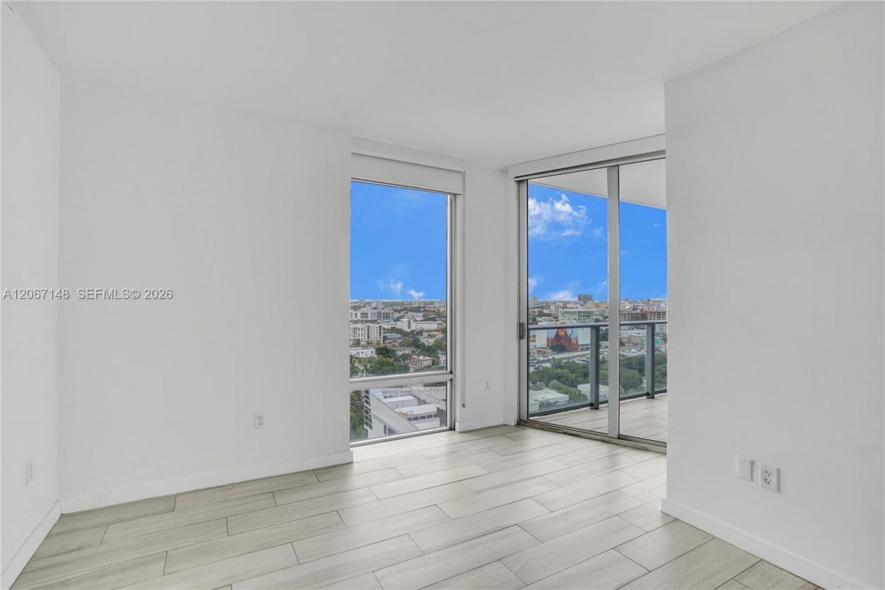 1010 SW 2nd Ave , Unit 1708, Miami, FL 33130 Photo