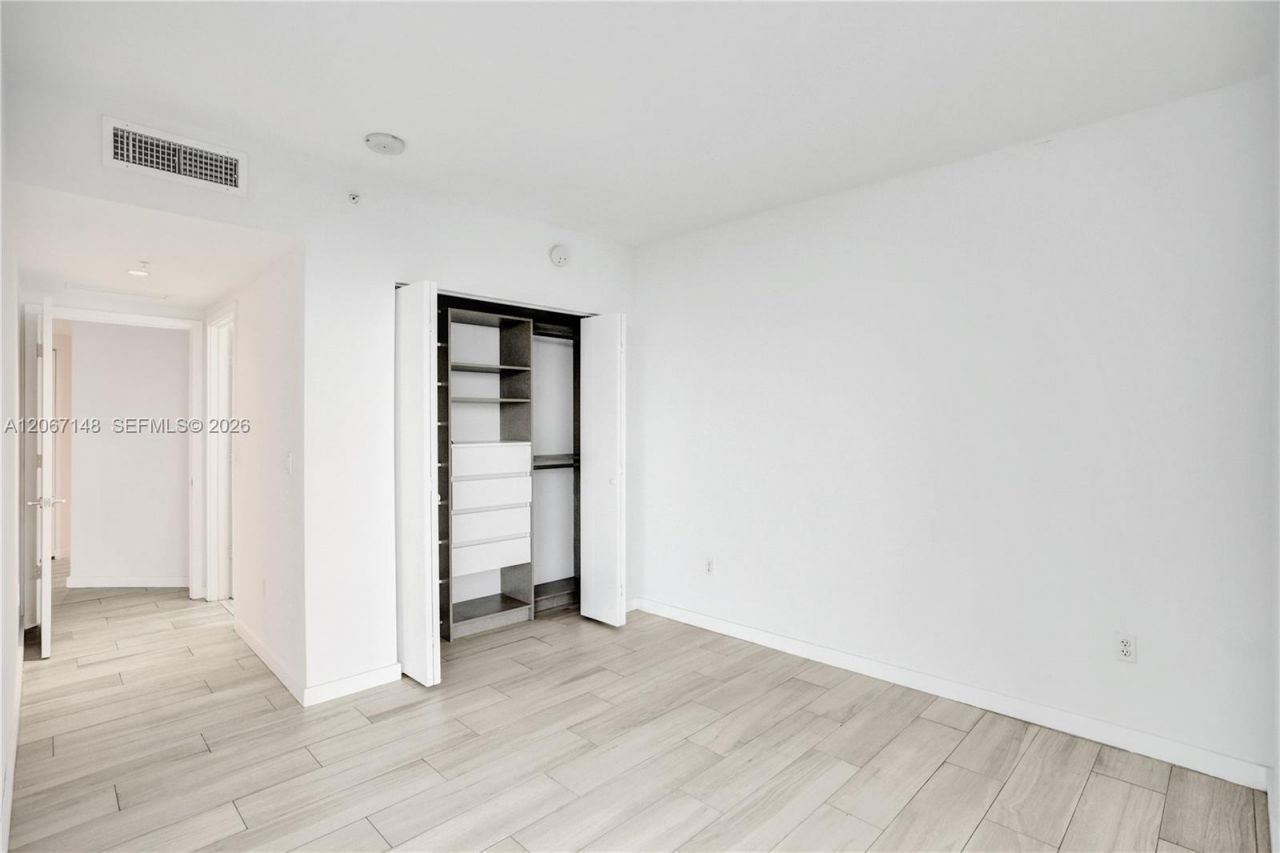 1010 SW 2nd Ave , Unit 1708, Miami, FL 33130 Photo