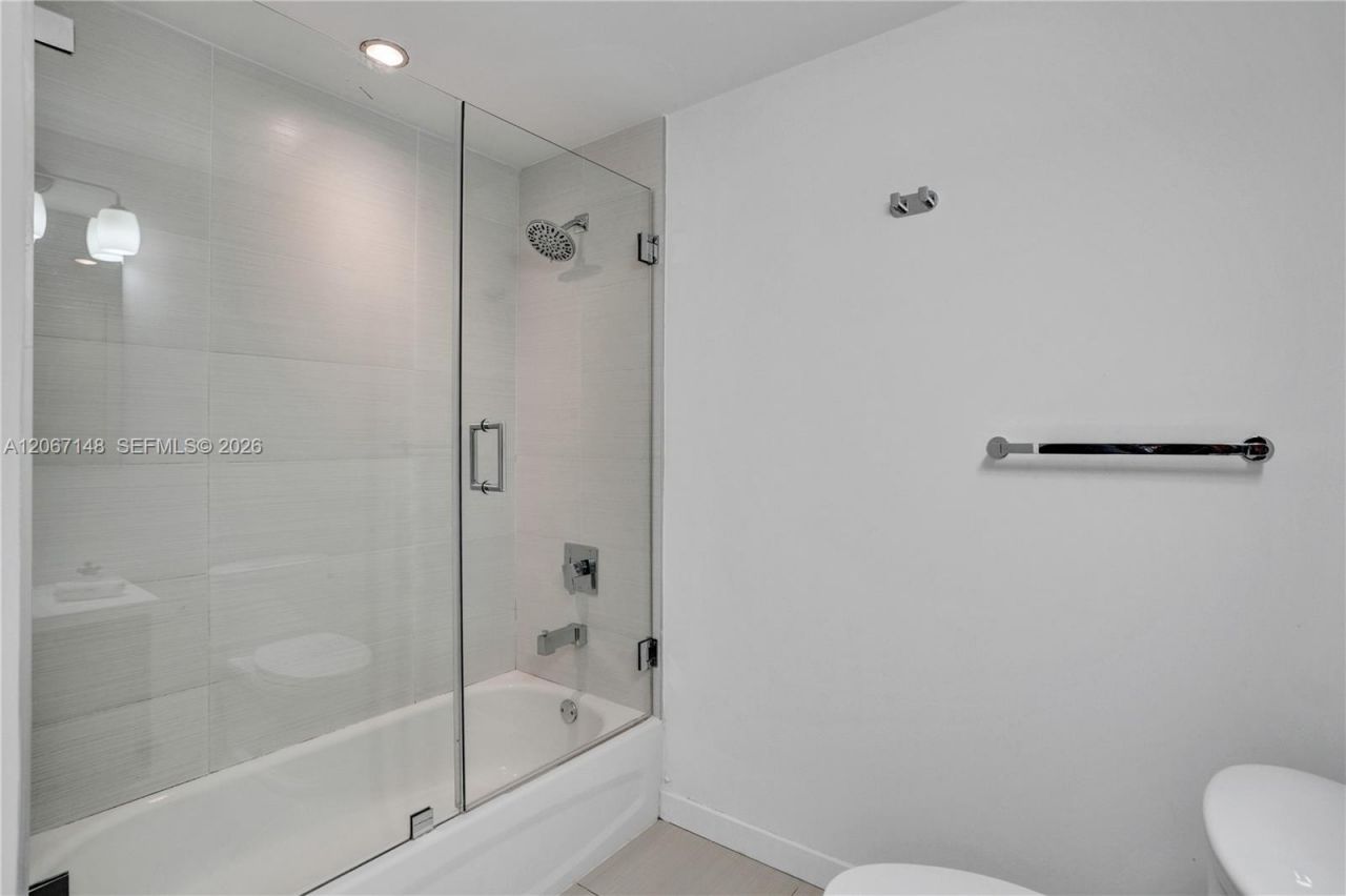 1010 SW 2nd Ave , Unit 1708, Miami, FL 33130 Photo