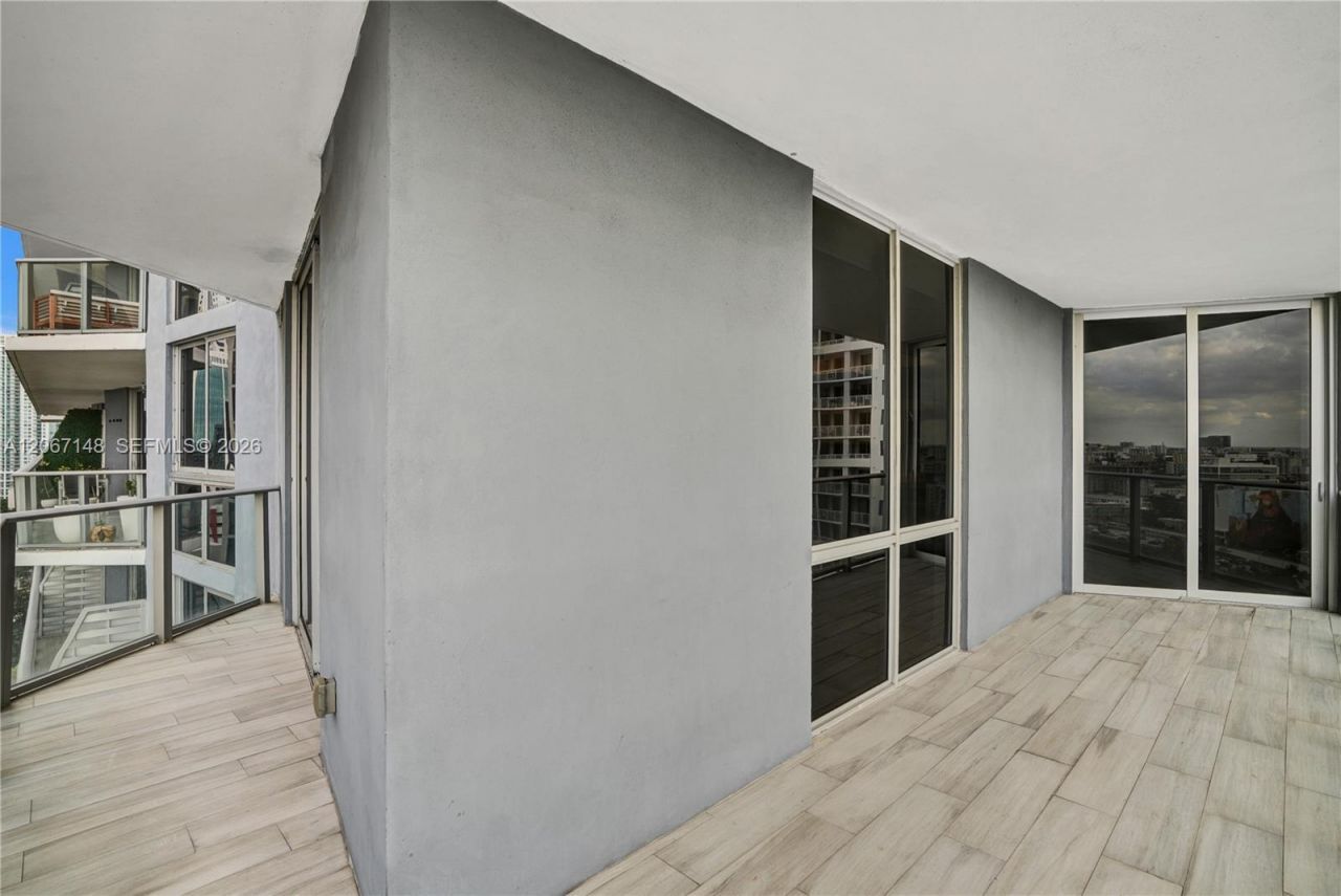 1010 SW 2nd Ave , Unit 1708, Miami, FL 33130 Photo