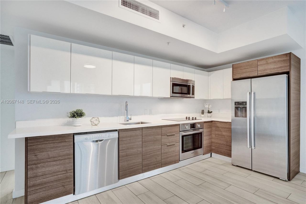 1010 SW 2nd Ave , Unit 1708, Miami, FL 33130 Photo