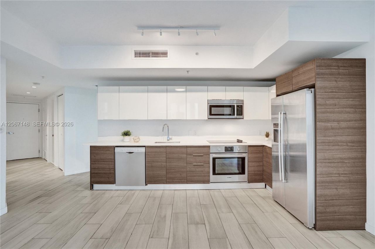 1010 SW 2nd Ave , Unit 1708, Miami, FL 33130 Photo