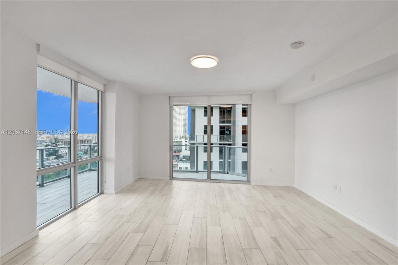 1010 SW 2nd Ave , Unit 1708, Miami, FL 33130 Photo