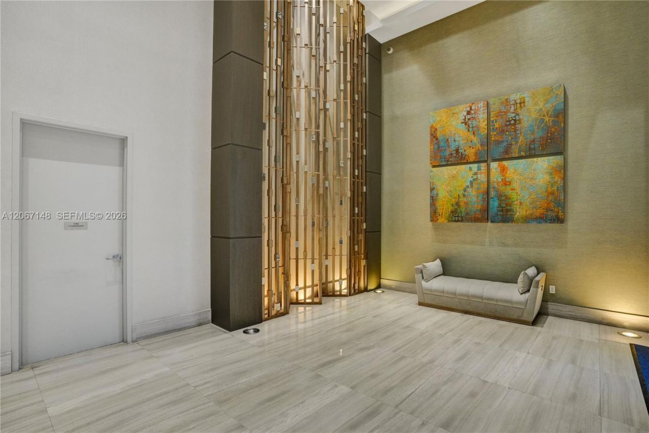1010 SW 2nd Ave , Unit 1708, Miami, FL 33130 Photo