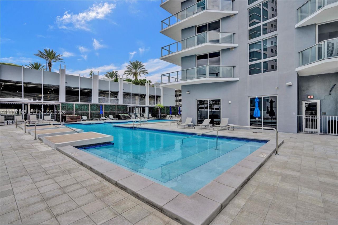 1010 SW 2nd Ave , Unit 1708, Miami, FL 33130 Photo