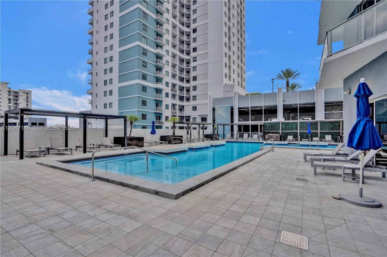 1010 SW 2nd Ave , Unit 1708, Miami, FL 33130 Photo