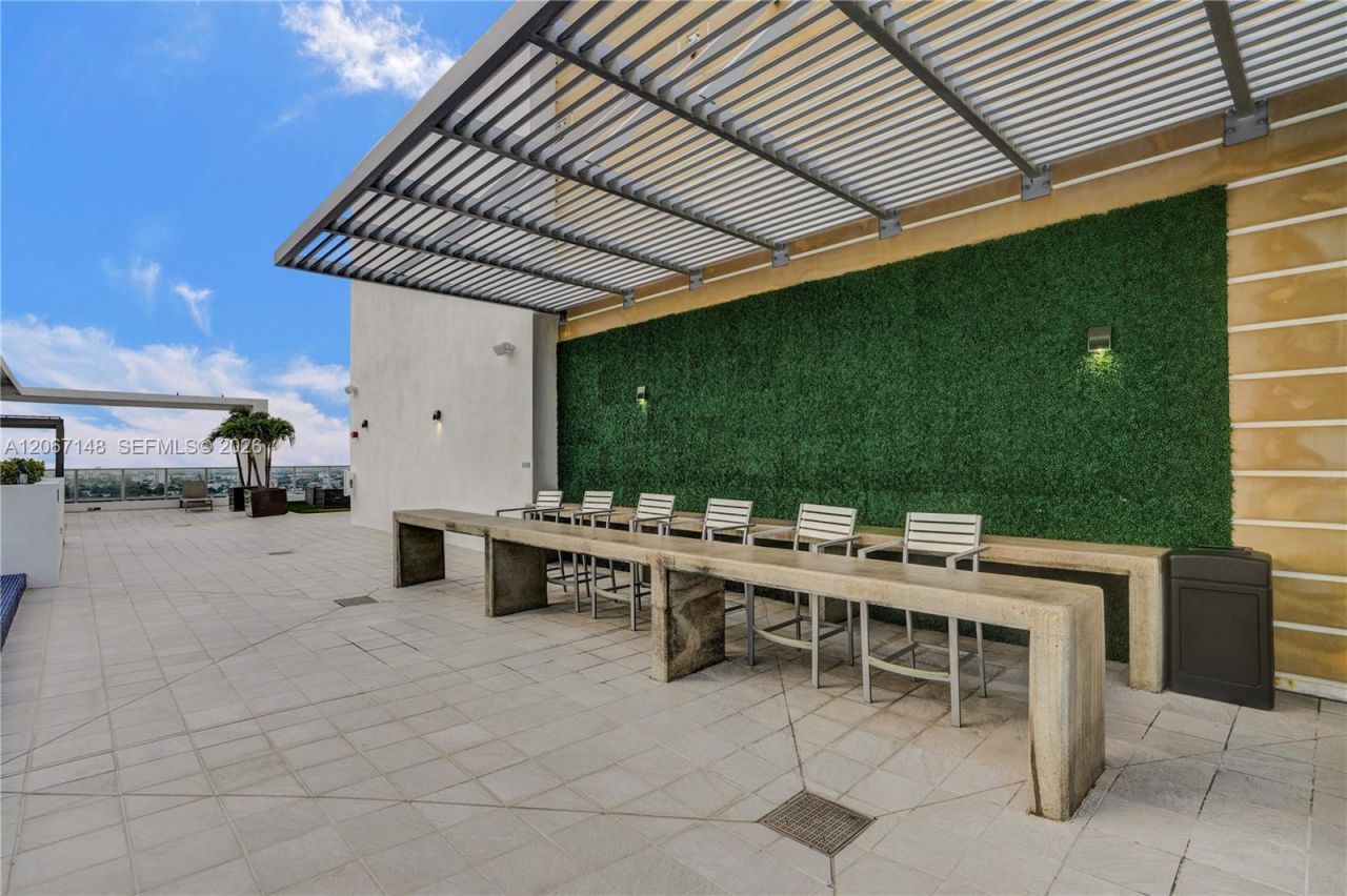 1010 SW 2nd Ave , Unit 1708, Miami, FL 33130 Photo