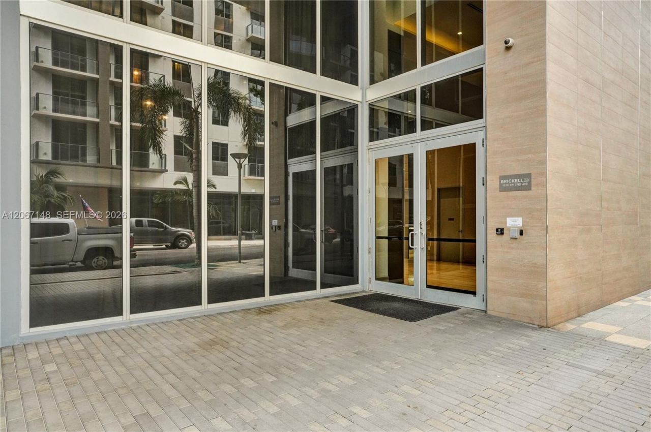 1010 SW 2nd Ave , Unit 1708, Miami, FL 33130 Photo