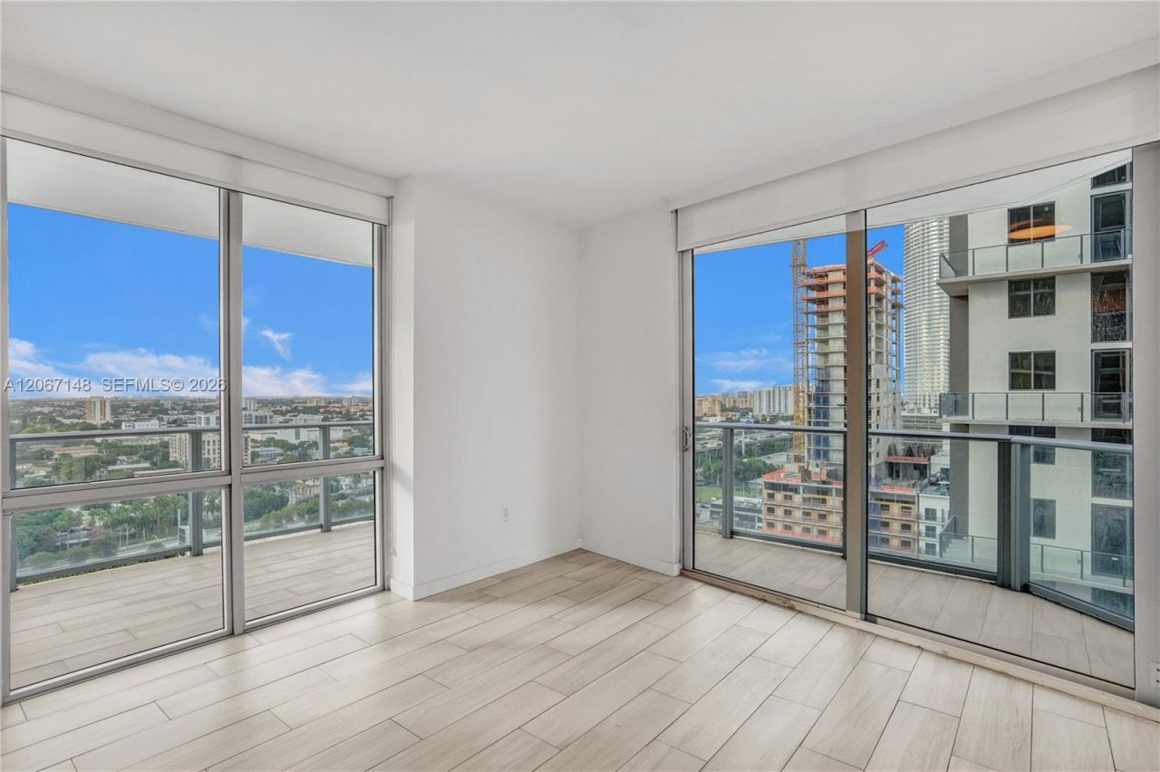1010 SW 2nd Ave , Unit 1708, Miami, FL 33130 Photo