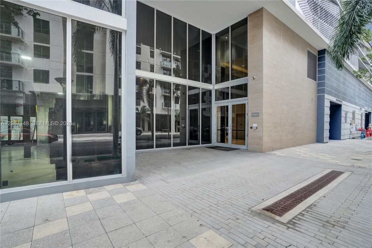 1010 SW 2nd Ave , Unit 1708, Miami, FL 33130 Photo
