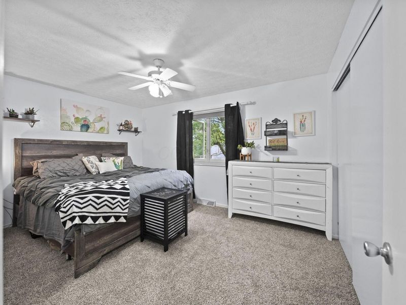 6488 Woodthrush Drive , Westerville, OH 43081 Photo 23