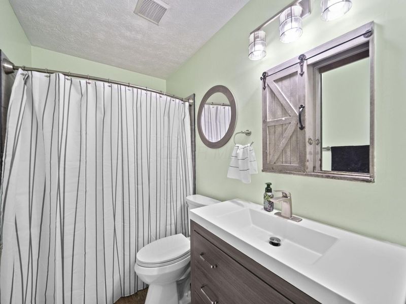 6488 Woodthrush Drive , Westerville, OH 43081 Photo 35