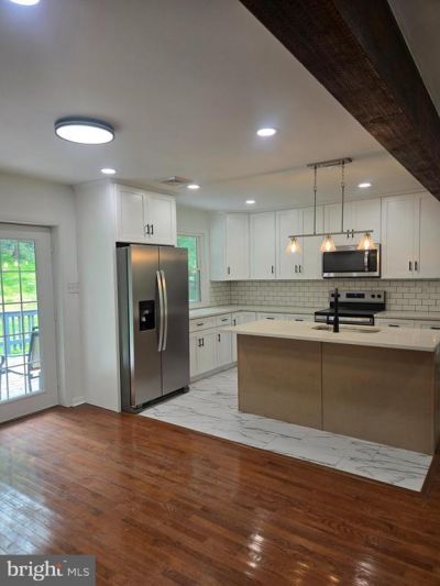 1016 W BOOT ROAD, DOWNINGTOWN, PA 19335