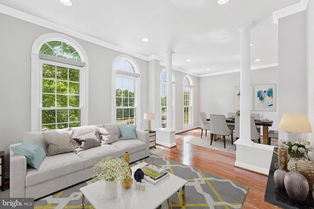 12850 Fair Heights Drive, Fairfax, VA 22033 Main Photo