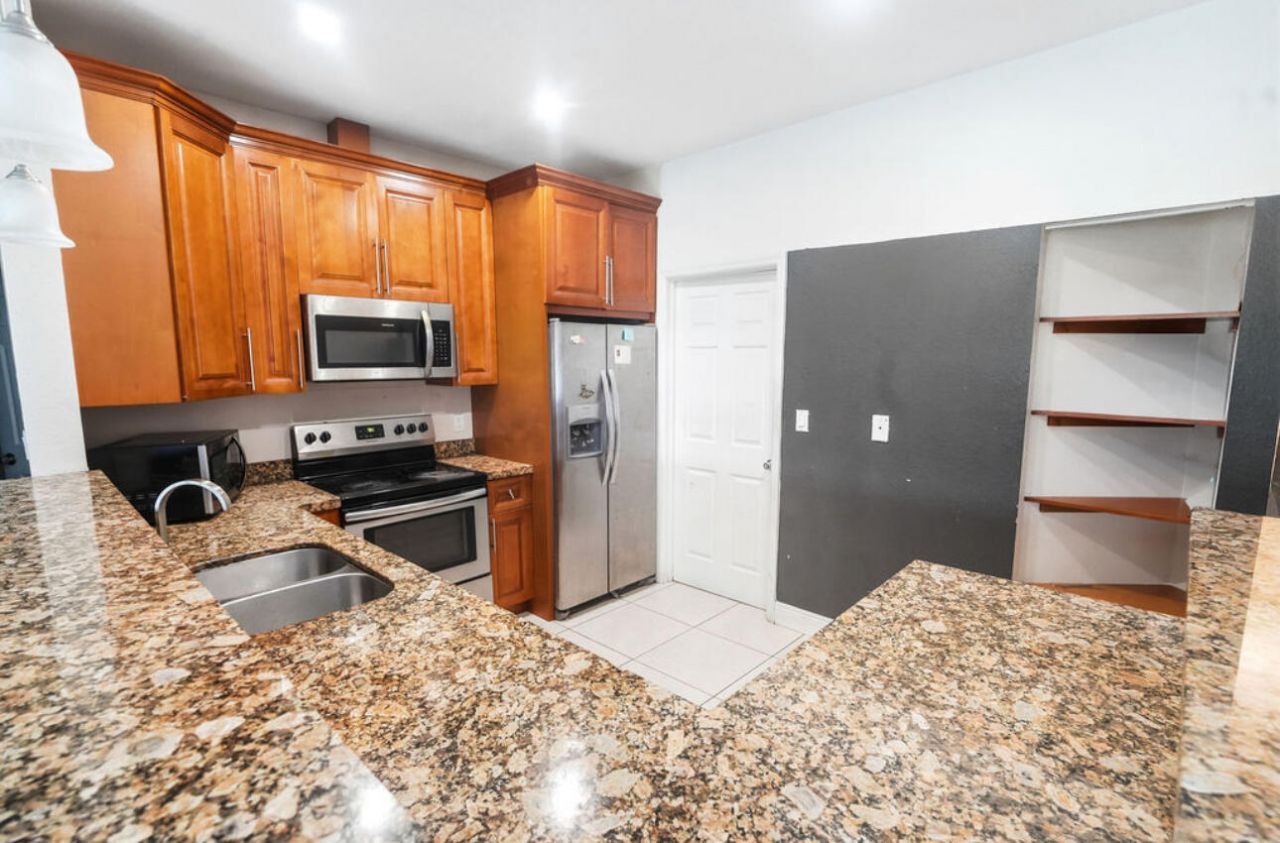 2430 NW 13th Street, Pompano Beach, FL 33069 Photo