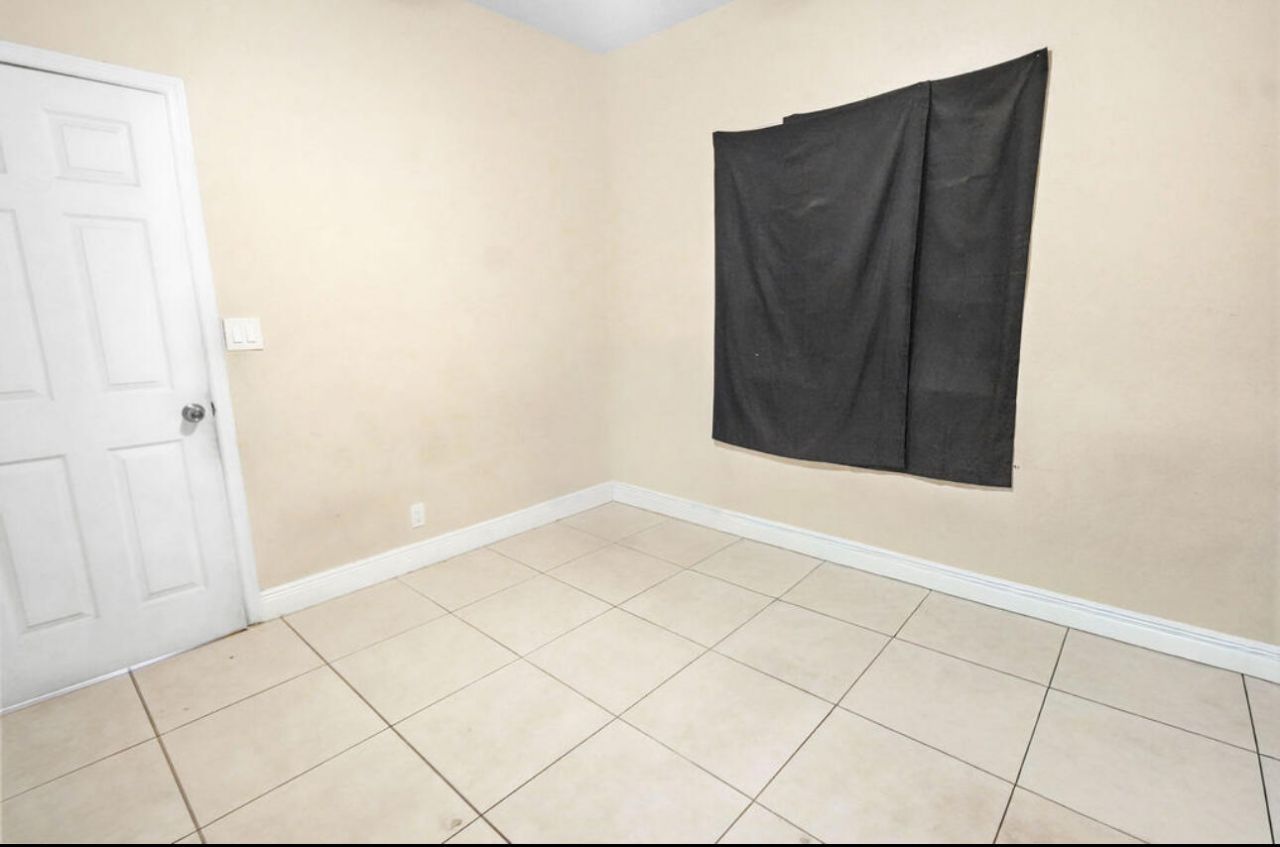2430 NW 13th Street, Pompano Beach, FL 33069 Photo
