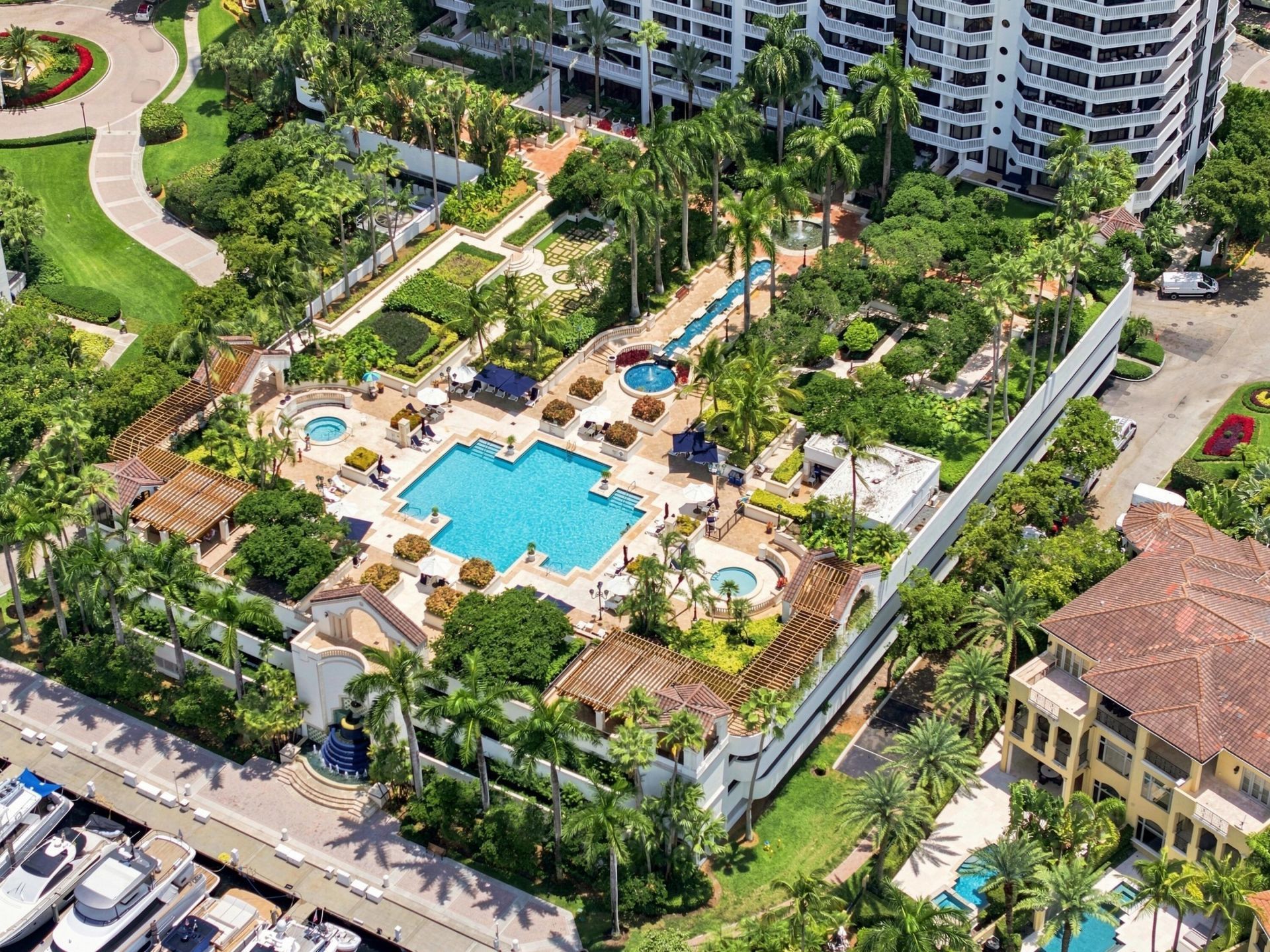 2000 Island Boulevard, Unit 2905, Aventura, FL 33160 Photo
