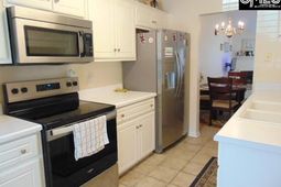 215 Waverly Court photo 4