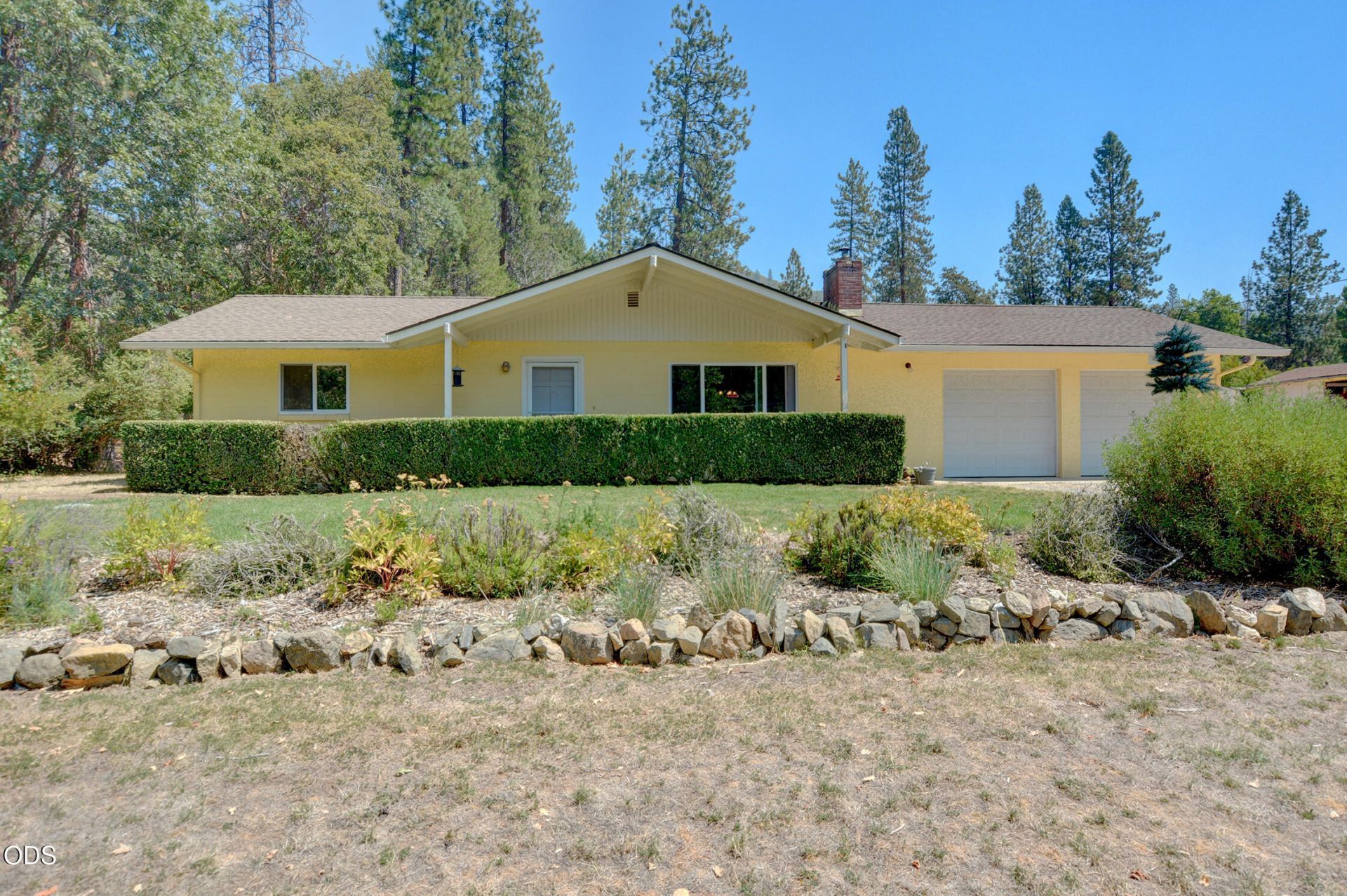2141 Foots Creek Left Fork Road, Gold Hill, OR 97525 Main Photo