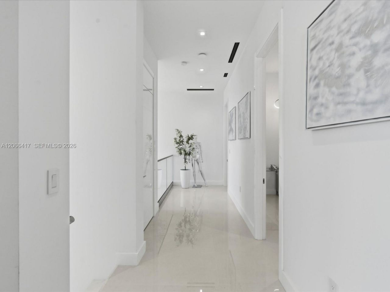 299 190th St, Sunny Isles Beach, FL 33160 Photo