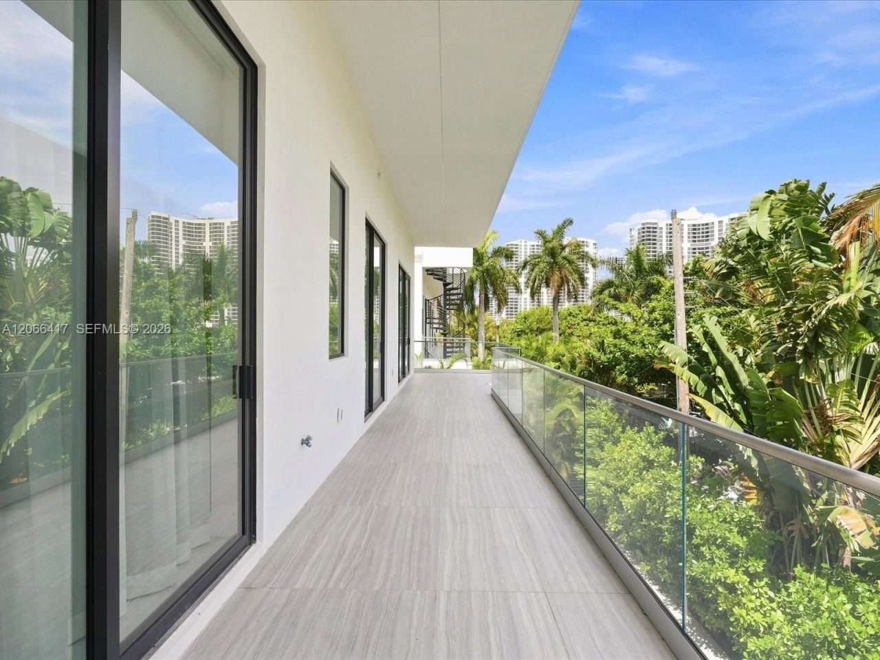 299 190th St, Sunny Isles Beach, FL 33160 Photo