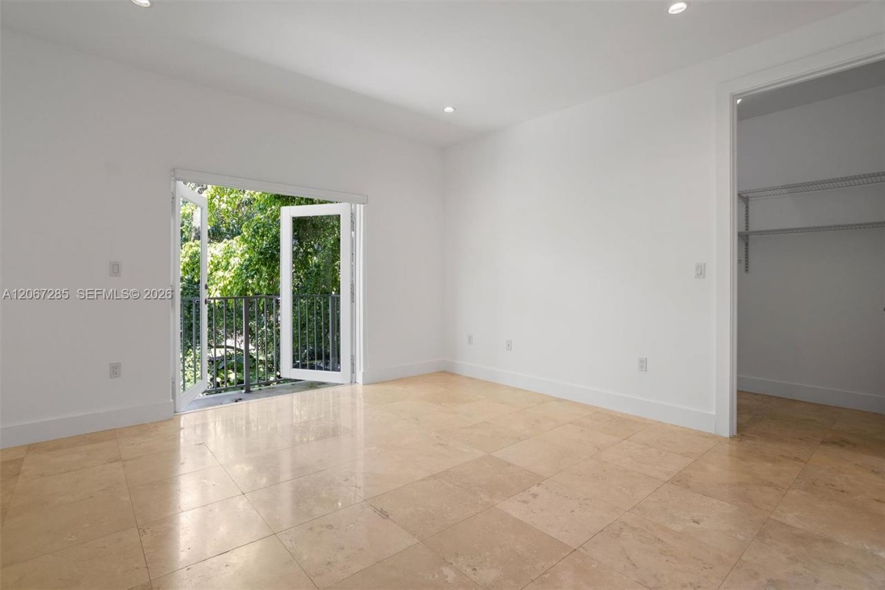 2784 SW 34th Ave, Miami, FL 33133 Photo