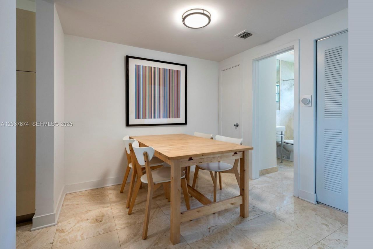 945 10th St, Unit 3, Miami Beach, FL 33139 Photo