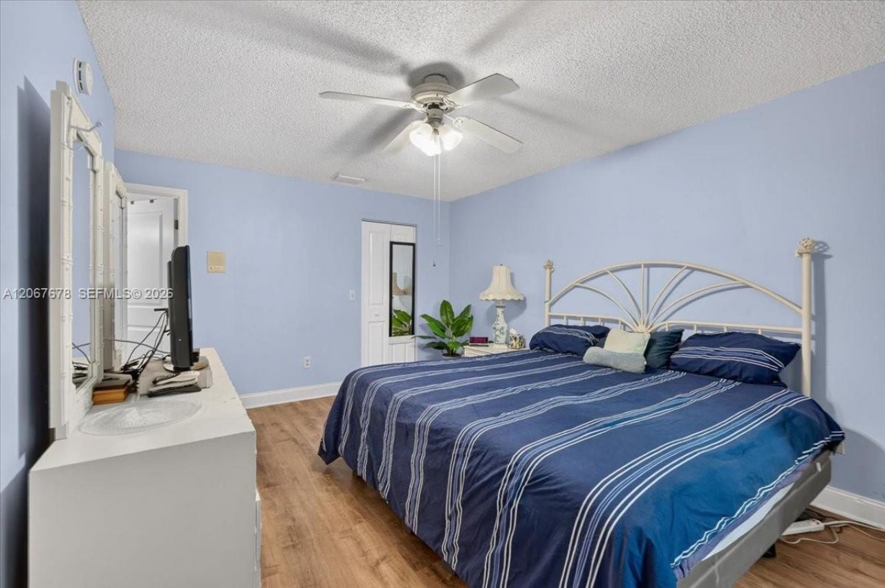 8601 SW 16th St, Pembroke Pines, FL 33025 Photo