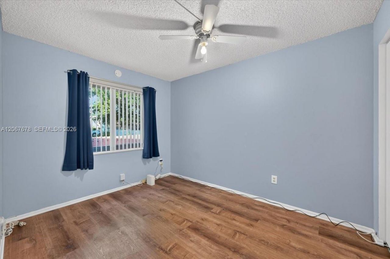 8601 SW 16th St, Pembroke Pines, FL 33025 Photo