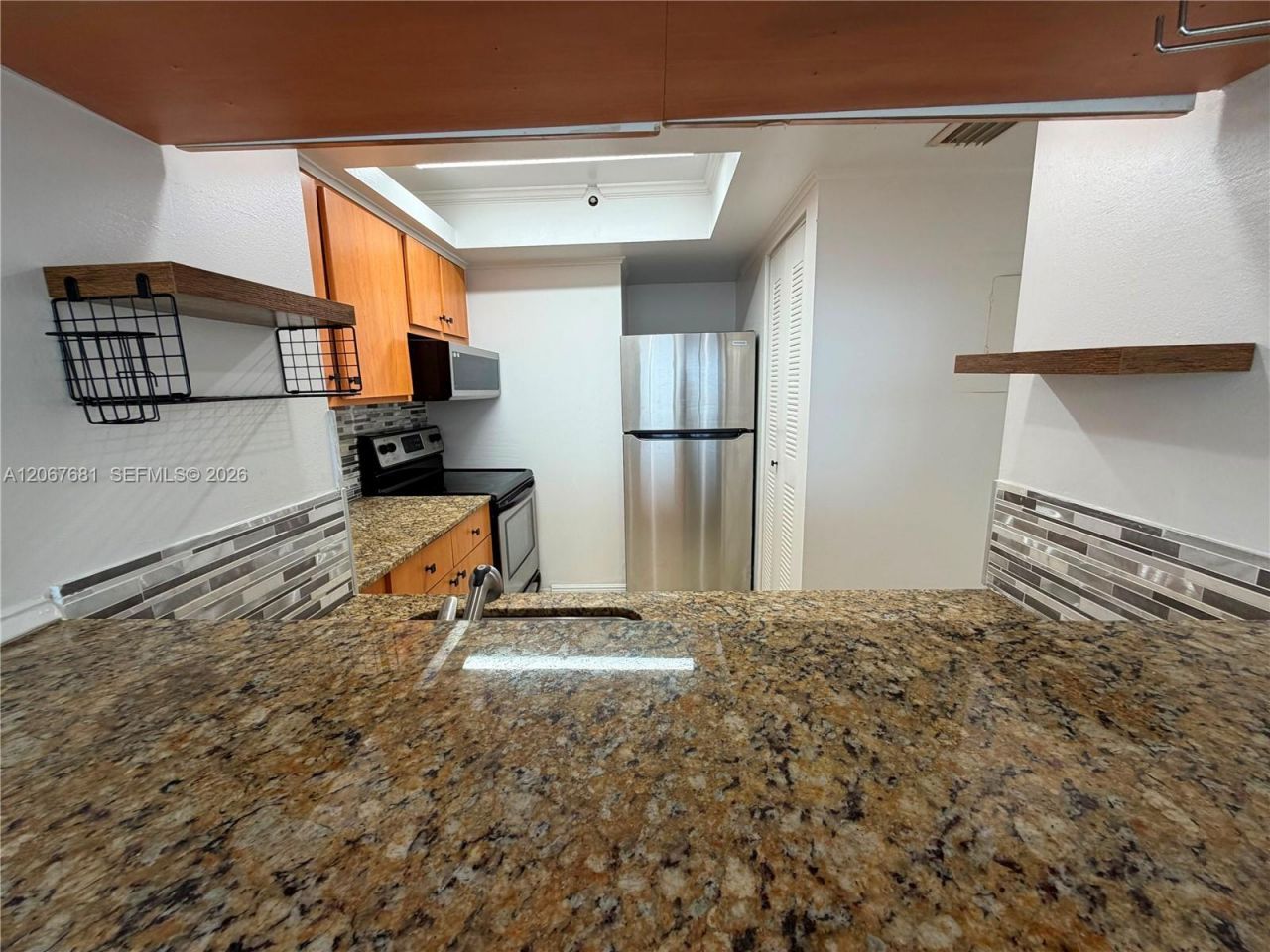 7601 E Treasure Dr , Unit 2007, North Bay Village, FL 33141 Photo